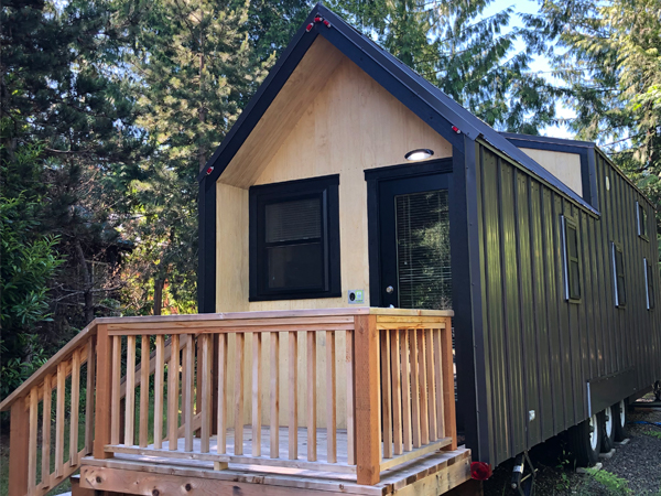 Ingrid Tiny House Photo 2