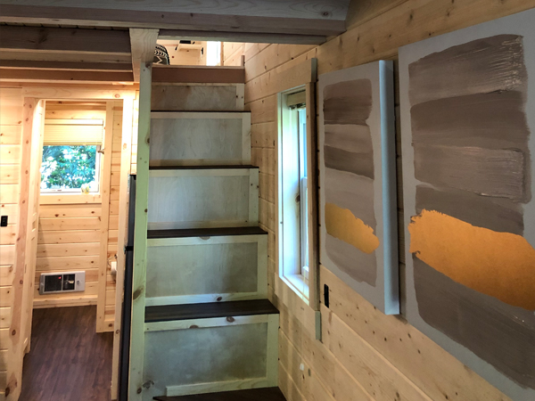 Ingrid Tiny House Photo 8